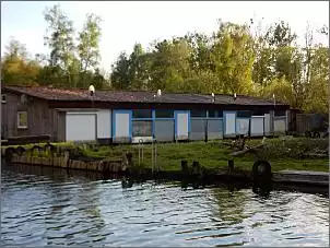 Klicken Sie auf die Grafik fr eine grere Ansicht

Name:	20240427_180106_kapitale_Sommerthur_Elde_Bootshaus_Neustadt.jpg
Hits:	25
Gre:	150,8 KB
ID:	1012863