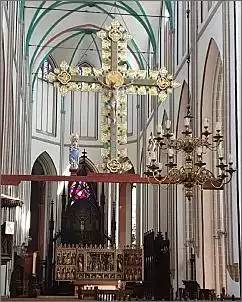 Klicken Sie auf die Grafik fr eine grere Ansicht

Name:	Schwerin_Dom.jpg
Hits:	9
Gre:	104,8 KB
ID:	1014029