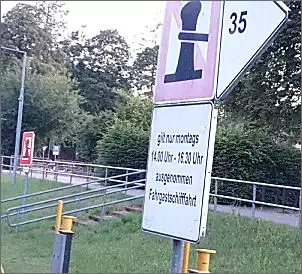 Klicken Sie auf die Grafik fr eine grere Ansicht

Name:	20240611_215331_kapitale_Sommerthur_Eichhorst.jpg
Hits:	26
Gre:	139,7 KB
ID:	1017686