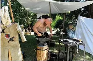 Klicken Sie auf die Grafik fr eine grere Ansicht

Name:	Feldschmiede.jpg
Hits:	62
Gre:	133,1 KB
ID:	1024863