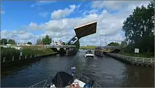 Klicken Sie auf die Grafik fr eine grere Ansicht

Name:	Leeuwarden_4.jpg
Hits:	18
Gre:	50,3 KB
ID:	1044027