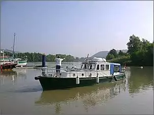 Klicken Sie auf die Grafik fr eine grere Ansicht

Name:	DDR-Boot.jpg
Hits:	1934
Gre:	25,9 KB
ID:	163262