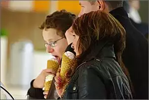 Klicken Sie auf die Grafik fr eine grere Ansicht

Name:	eis.jpg
Hits:	328
Gre:	27,8 KB
ID:	163593