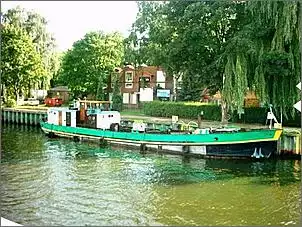 Klicken Sie auf die Grafik fr eine grere Ansicht

Name:	Dieses_Bunkerboot_liegt_nicht_in_Bayern.jpg
Hits:	209
Gre:	67,9 KB
ID:	166066