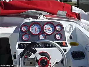 Klicken Sie auf die Grafik fr eine grere Ansicht

Name:	Cockpit.jpg
Hits:	1638
Gre:	35,1 KB
ID:	179231