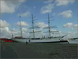 Klicken Sie auf die Grafik fr eine grere Ansicht

Name:	Gesammelte Werke 304.jpg
Hits:	241
Gre:	31,5 KB
ID:	209445