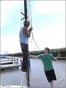 Klicken Sie auf die Grafik fr eine grere Ansicht

Name:	a-mast-steht.jpg
Hits:	261
Gre:	29,3 KB
ID:	226303