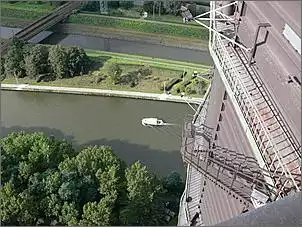 Klicken Sie auf die Grafik fr eine grere Ansicht

Name:	fahrt95.jpg
Hits:	1265
Gre:	56,7 KB
ID:	233563