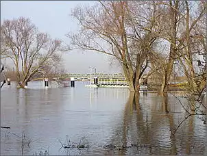 Klicken Sie auf die Grafik fr eine grere Ansicht

Name:	Hochwasser 2011 Roermond 058.jpg
Hits:	679
Gre:	56,7 KB
ID:	256185