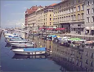 Klicken Sie auf die Grafik fr eine grere Ansicht

Name:	Trieste - Canale Grande.jpg
Hits:	403
Gre:	60,9 KB
ID:	280807