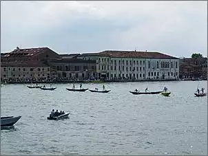 Klicken Sie auf die Grafik fr eine grere Ansicht

Name:	Regatta am Redentore Fest in Venedig.jpg
Hits:	187
Gre:	70,3 KB
ID:	301974