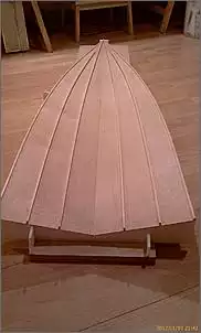 Klicken Sie auf die Grafik fr eine grere Ansicht

Name:	Bodenplanken von achtern.jpg
Hits:	12
Gre:	31,3 KB
ID:	334534