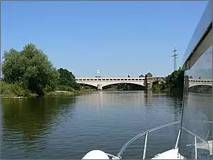 Klicken Sie auf die Grafik fr eine grere Ansicht

Name:	Mittelweser 1 147.jpg
Hits:	275
Gre:	60,9 KB
ID:	385510