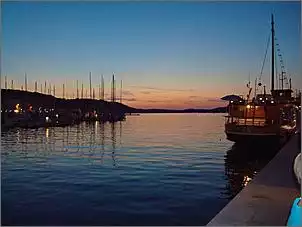 Klicken Sie auf die Grafik fr eine grere Ansicht

Name:	Kroatien Urlaub 043.jpg
Hits:	137
Gre:	54,9 KB
ID:	416574