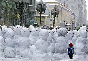 Klicken Sie auf die Grafik fr eine grere Ansicht

Name:	schneemann.jpg
Hits:	103
Gre:	50,3 KB
ID:	424338