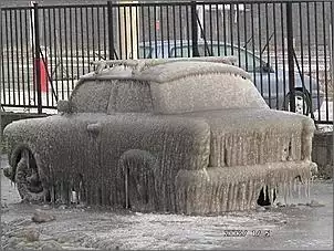 Klicken Sie auf die Grafik fr eine grere Ansicht

Name:	Trabbi im Winter.jpg
Hits:	69
Gre:	52,9 KB
ID:	431771
