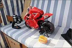 Klicken Sie auf die Grafik fr eine grere Ansicht

Name:	Mopped 005.jpg
Hits:	62
Gre:	101,9 KB
ID:	449453