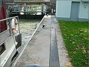 Klicken Sie auf die Grafik fr eine grere Ansicht

Name:	Goldener Oktober 248.jpg
Hits:	153
Gre:	125,7 KB
ID:	449467