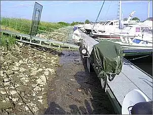 Klicken Sie auf die Grafik fr eine grere Ansicht

Name:	Hochwasser 017.JPG
Hits:	218
Gre:	125,0 KB
ID:	455678