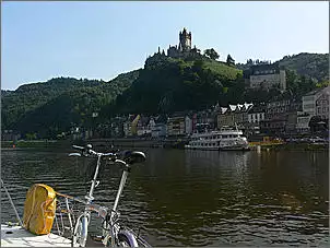 Klicken Sie auf die Grafik fr eine grere Ansicht

Name:	mosel009.jpg
Hits:	421
Gre:	179,0 KB
ID:	467524