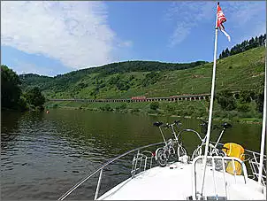 Klicken Sie auf die Grafik fr eine grere Ansicht

Name:	mosel015.jpg
Hits:	433
Gre:	194,7 KB
ID:	467658