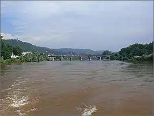 Klicken Sie auf die Grafik fr eine grere Ansicht

Name:	mosel031.jpg
Hits:	315
Gre:	134,5 KB
ID:	468320