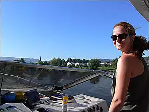 Klicken Sie auf die Grafik fr eine grere Ansicht

Name:	mosel080.jpg
Hits:	294
Gre:	139,5 KB
ID:	469850
