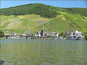 Klicken Sie auf die Grafik fr eine grere Ansicht

Name:	mosel085.jpg
Hits:	268
Gre:	157,1 KB
ID:	469855