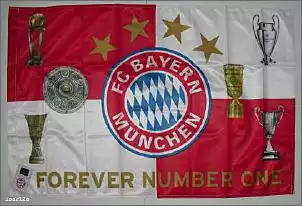 Klicken Sie auf die Grafik fr eine grere Ansicht

Name:	fc-bayern-mnchen-fahne-pokale.jpg
Hits:	137
Gre:	25,0 KB
ID:	490560