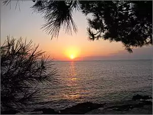 Klicken Sie auf die Grafik fr eine grere Ansicht

Name:	Sonnenuntergang.jpg
Hits:	126
Gre:	65,3 KB
ID:	492417