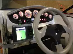 Klicken Sie auf die Grafik fr eine grere Ansicht

Name:	Stingray Cockpit neu.jpg
Hits:	209
Gre:	68,8 KB
ID:	533180