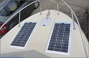 Klicken Sie auf die Grafik fr eine grere Ansicht

Name:	20140712 02 Solarzellen auf Boot montieren 022 klein.jpg
Hits:	233
Gre:	58,5 KB
ID:	551972