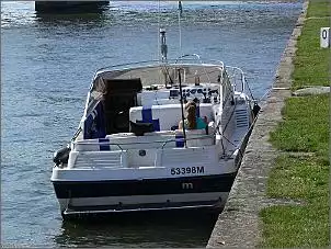 Klicken Sie auf die Grafik fr eine grere Ansicht

Name:	sunseeker-031.jpg
Hits:	490
Gre:	143,4 KB
ID:	591597