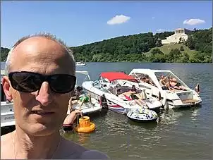 Klicken Sie auf die Grafik fr eine grere Ansicht

Name:	037 Auf der Donau 01.06.15.jpg
Hits:	105
Gre:	91,8 KB
ID:	661519