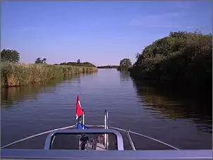 Klicken Sie auf die Grafik fr eine grere Ansicht

Name:	Bootsurlaub 2006 027.jpg
Hits:	127
Gre:	60,3 KB
ID:	672215