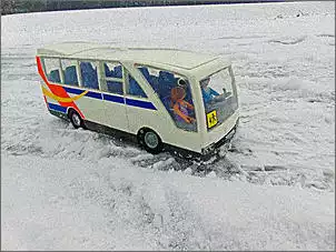 Klicken Sie auf die Grafik fr eine grere Ansicht

Name:	Bus.jpg
Hits:	122
Gre:	110,0 KB
ID:	677733