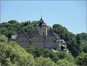 Klicken Sie auf die Grafik fr eine grere Ansicht

Name:	Burg Mainberg.jpg
Hits:	234
Gre:	109,9 KB
ID:	714646