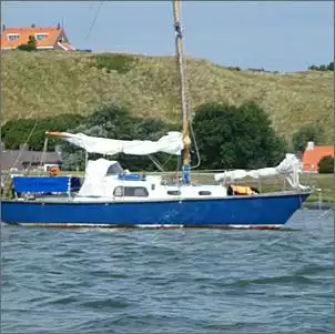 Klicken Sie auf die Grafik fr eine grere Ansicht

Name:	Frodo vor Vlieland ankern 2009_08010066.jpg
Hits:	352
Gre:	67,1 KB
ID:	741319
