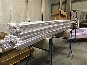 Klicken Sie auf die Grafik fr eine grere Ansicht

Name:	Decksleisten.jpg
Hits:	190
Gre:	82,1 KB
ID:	824093