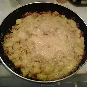 Klicken Sie auf die Grafik fr eine grere Ansicht

Name:	Damen Kartoffelpfanne mit Schinken Zwiebel Ei Überbacken.jpg
Hits:	96
Gre:	85,7 KB
ID:	835778