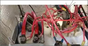 Klicken Sie auf die Grafik fr eine grere Ansicht

Name:	Batterieschalter_Panel_Rückansicht.jpg
Hits:	98
Gre:	65,0 KB
ID:	837799