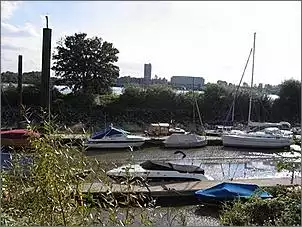 Klicken Sie auf die Grafik fr eine grere Ansicht

Name:	Teufelsbrck Hafen 2.jpg
Hits:	332
Gre:	46,6 KB
ID:	85234