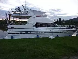 Klicken Sie auf die Grafik fr eine grere Ansicht

Name:	Anlegestelle Wertheim.jpg
Hits:	109
Gre:	72,9 KB
ID:	859939
