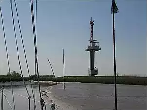 Klicken Sie auf die Grafik fr eine grere Ansicht

Name:	Radarturm Freiburg.jpg
Hits:	740
Gre:	21,9 KB
ID:	86446