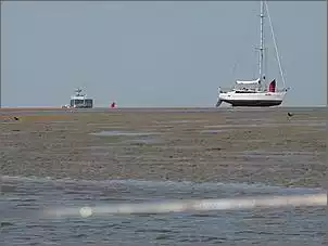Klicken Sie auf die Grafik fr eine grere Ansicht

Name:	Niedrigwasser bei Schwarztonnensand.jpg
Hits:	749
Gre:	23,5 KB
ID:	86448