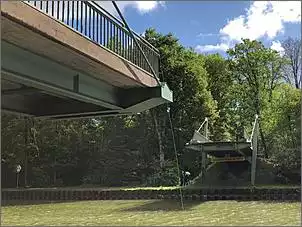 Klicken Sie auf die Grafik fr eine grere Ansicht

Name:	Millionenschaden-Brueckeneinsturz-auf-dem-Dortmund-Ems-Kanal_image_1024_width.jpg
Hits:	195
Gre:	94,8 KB
ID:	880025