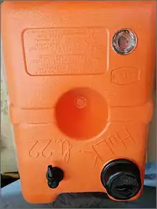 Klicken Sie auf die Grafik fr eine grere Ansicht

Name:	22l_Tank_mitAnzeige (2).JPG
Hits:	29
Gre:	72,2 KB
ID:	883591