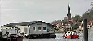 Klicken Sie auf die Grafik fr eine grere Ansicht

Name:	11-26-Retaurantschiff-in-Lauenburg_(Foto Feuerwehr Lauenburg).jpg
Hits:	249
Gre:	47,0 KB
ID:	903139