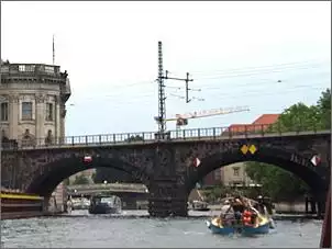 Klicken Sie auf die Grafik fr eine grere Ansicht

Name:	berlin (1484).jpg
Hits:	133
Gre:	54,0 KB
ID:	906188