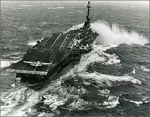 Klicken Sie auf die Grafik fr eine grere Ansicht

Name:	USS_Essex_(CV-9)_-_January_1960.jpg
Hits:	108
Gre:	147,9 KB
ID:	906622